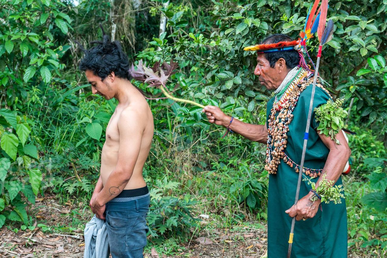 Green Forest Ecolodge Puerto Montufar Bagian luar foto