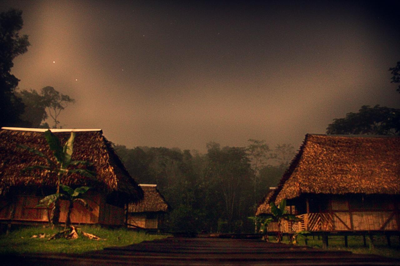 Green Forest Ecolodge Puerto Montufar Bagian luar foto
