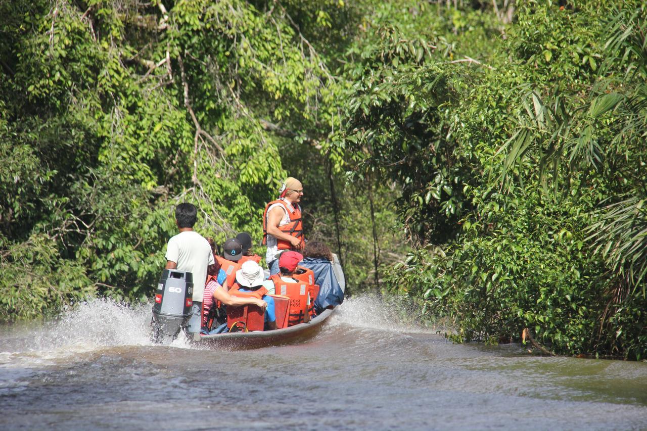 Green Forest Ecolodge Puerto Montufar Bagian luar foto